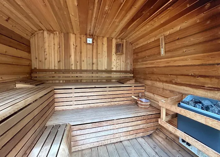 Bonnie Banks Cottage